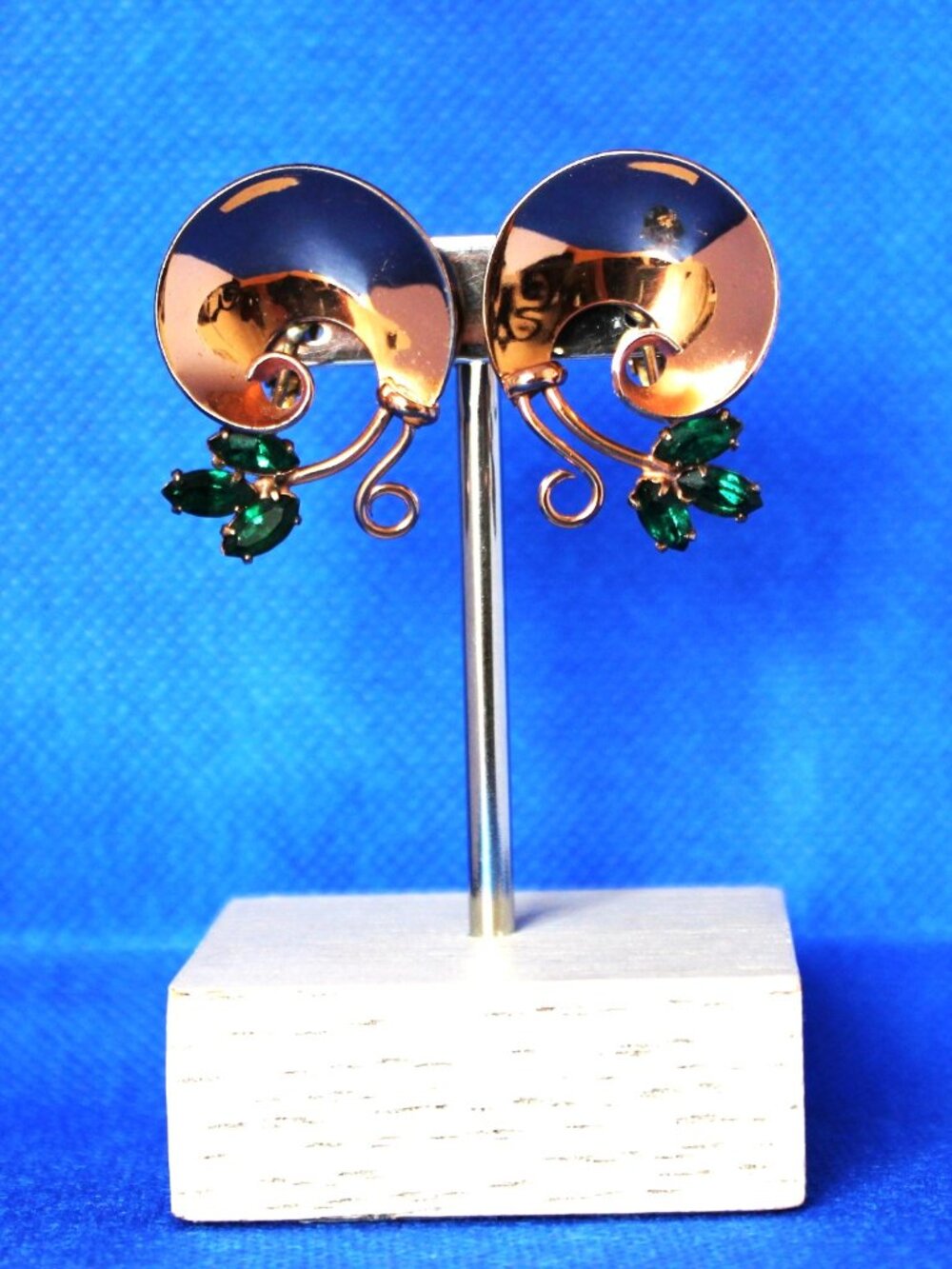1940 -S CORO SIGNED VINTAGE  STERLING SILVER GOLD VERMEIL BIG CLIP EAR RINGS WIT